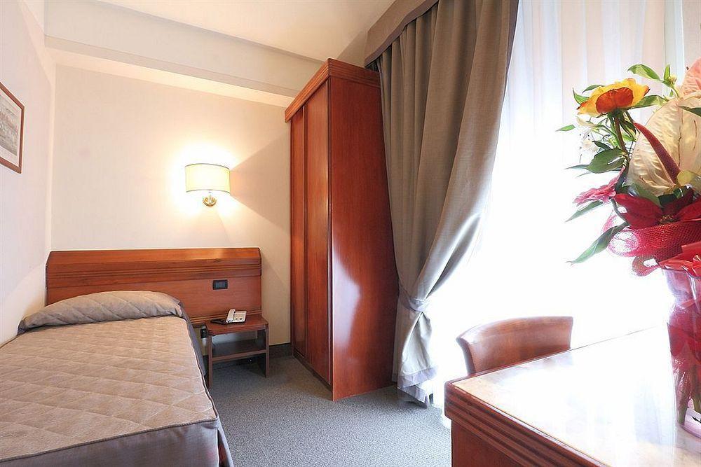 Hotel Monna Clara Florencja Zewnętrze zdjęcie