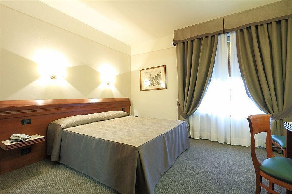 Hotel Monna Clara Florencja Zewnętrze zdjęcie