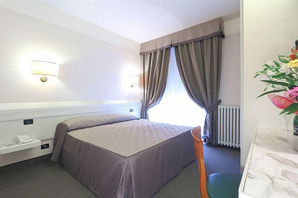 Hotel Monna Clara Florencja Zewnętrze zdjęcie