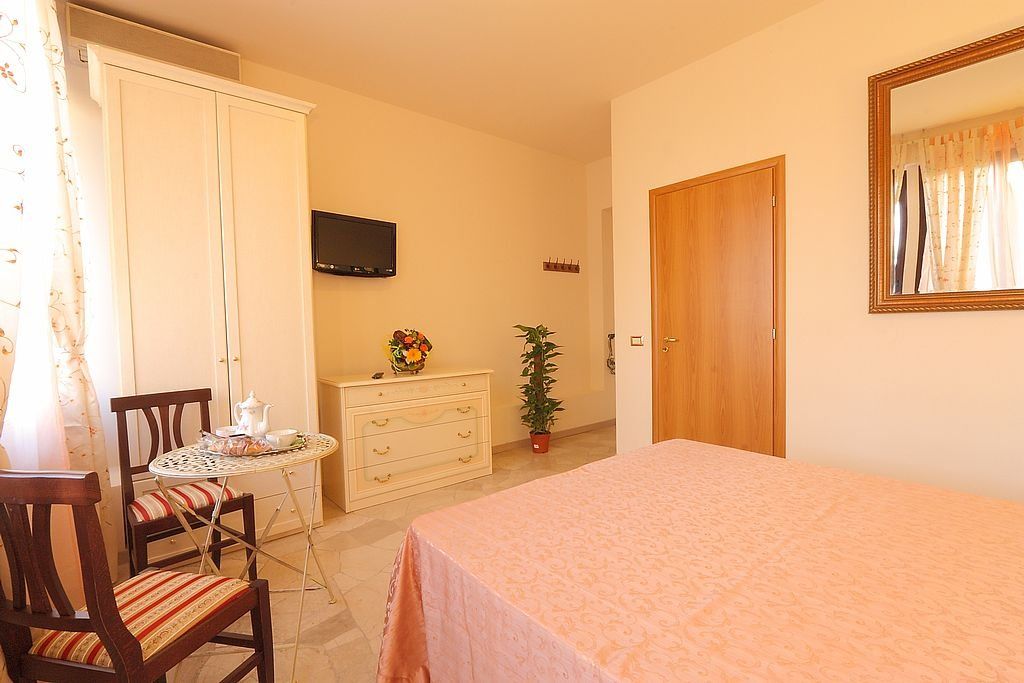 Hotel Monna Clara Florencja Zewnętrze zdjęcie